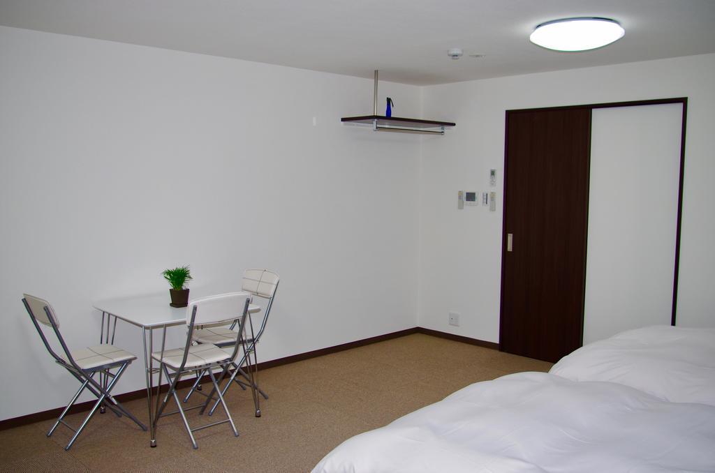 Shijo Omiya Apartment Kyoto
